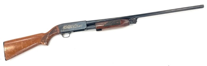 Ithaca Model 37 Featherlight .12 Ga Pump Action Shotgun
