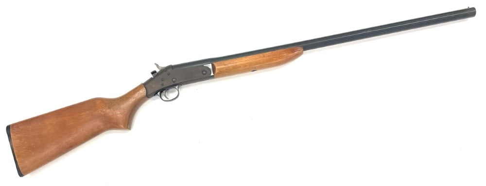 Harrington & Richardson Pardner .12 Ga Single Shot Shotgun: Harrington & Richardson Pardner .12 Ga Single Shot Shotgun.? The H&R .12 Ga single shot shotgun is in nice used condition.? Barrel measures 27.5 inches in length.? Bore is clean.? Blueing is strong, w