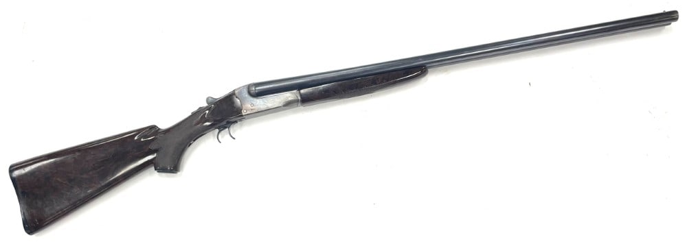 Wards Triumph Model SD52A .16 Ga Side by Side Shotgun: Wards Triumph Model SD52A .16 Ga Side by Side Shotgun.? The Wards Triumph model SD 52A .16 Ga shotgun is in used condition.? Barrels measure 28 inches in length.? Blueing is good.? The plastic stock i