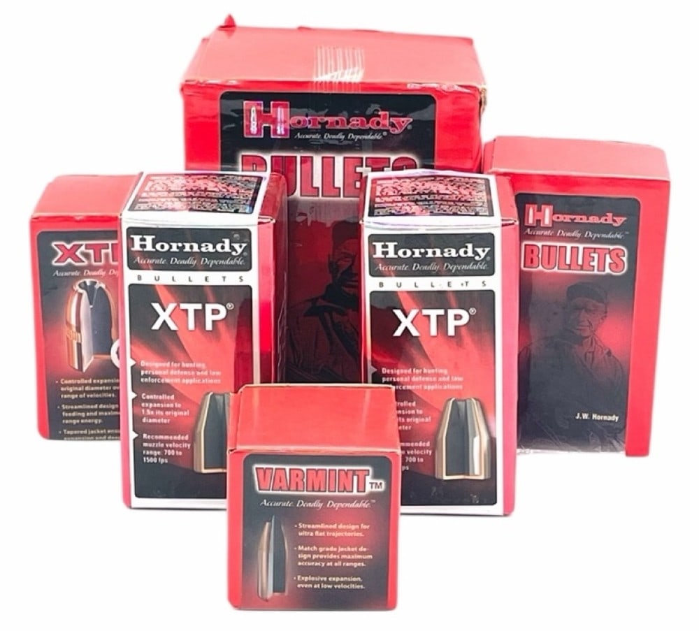 1000 Hornady Bullets: 1000 Hornady Bullets. 500 rounds 530 caliber FMJ/BT, 100 rounds 30 caliber 150 grain FMJ/BT, 200 rounds 9mm 124 grain XTP, 100 rounds 38 caliber 125 grain HP/XTP, 100 rounds 22 caliber 55 grain SP.