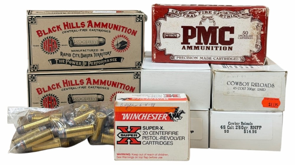 390 Reloaded Rounds Winchester, PMC and Black Hills .45 Colt Ammo: 390 Reloaded Rounds Winchester, PMC and Black Hills .45 Colt Ammo.? This lot contains 8 boxes and one plastic bag of 45 colt ammo.? 4 of the boxes are cowboy reloads.? This is a great lot to own.?