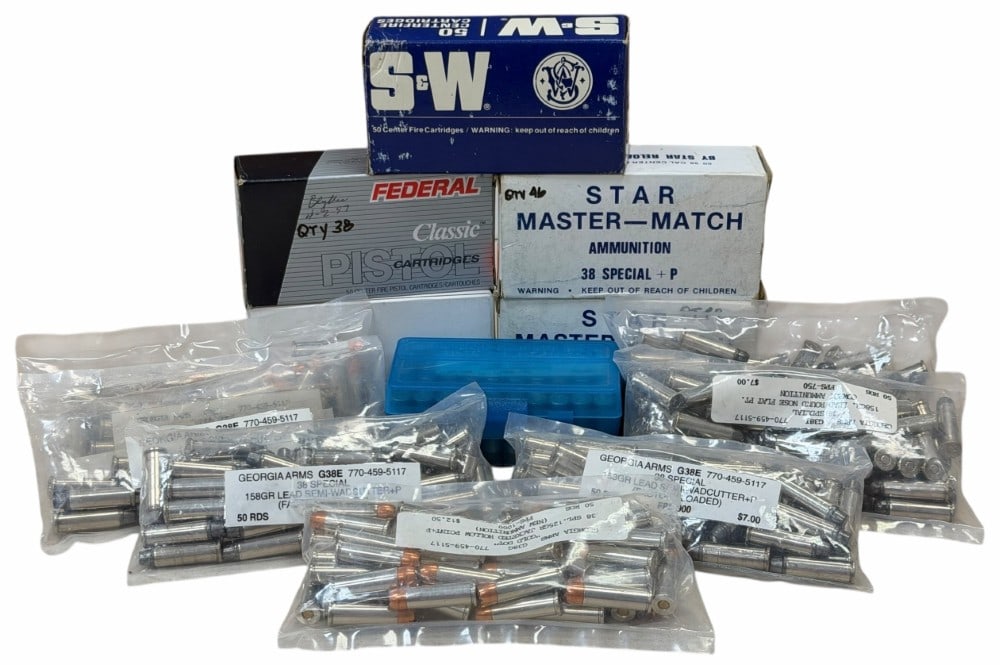 588 Reloaded Rounds .38 Special S&W, Federal and Georgia Arms Pistol Ammo: 588 Reloaded Rounds .38 Special S&W, Federal and Georgia Arms ?Pistol Ammo.? This lot contains 568 reloaded rounds of 38 special.? 300 rounds are from Georgia Arms 125 grain.? 100 of those are gold do