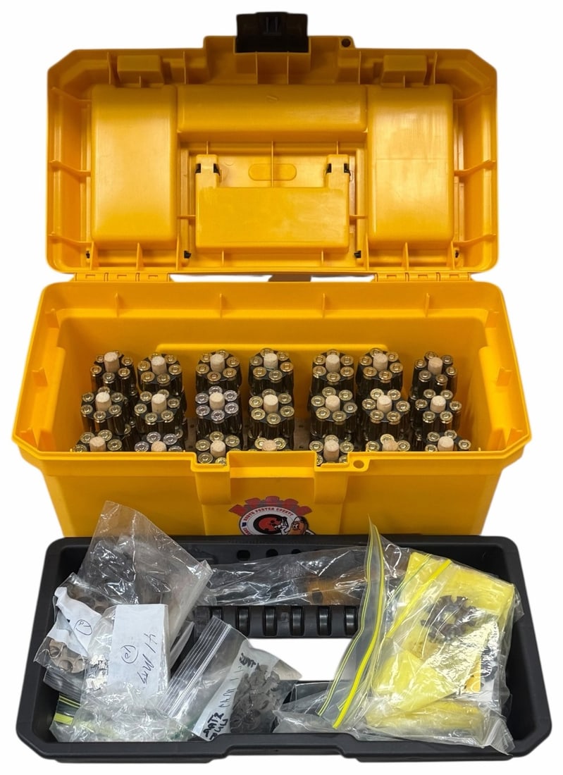 378 Reloaded Rounds .40 and .45 Caliber Ammo in Tool Box with Parts: 378 Reloaded Rounds .40 and .45 Caliber Ammo in Tool Box with Parts.? This is a great lot to own.? 378 reloaded .40 and 45 caliber pistol ammo in Brownell Rimz.? Tool box comes with two tools for a 45