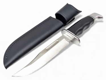 Buck 119 Fixed Blade Hunting Knife w/ Sheath