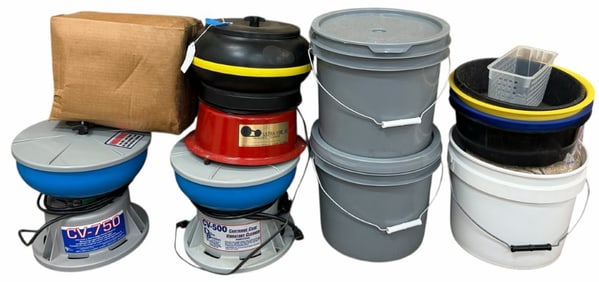 Dillon and Thumlers Tumbler Vibratory Case Cleaners With Media