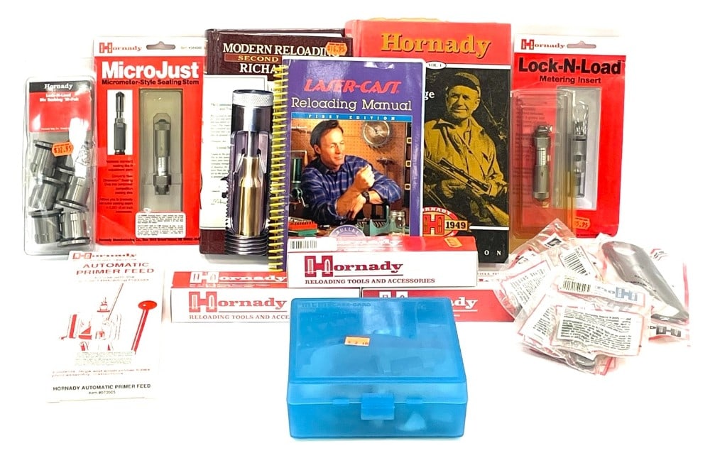 Various Brands of Reloading accessories And Books: Various Brands of Reloading accessories And Books. lot is for Hornady #1,2,5,16, and 19 Shell Holders, # 12 & # 13 Bullet Puller Collet, Hornady Powder gauges, Measuring Insert, Micro-Adjust Seating S