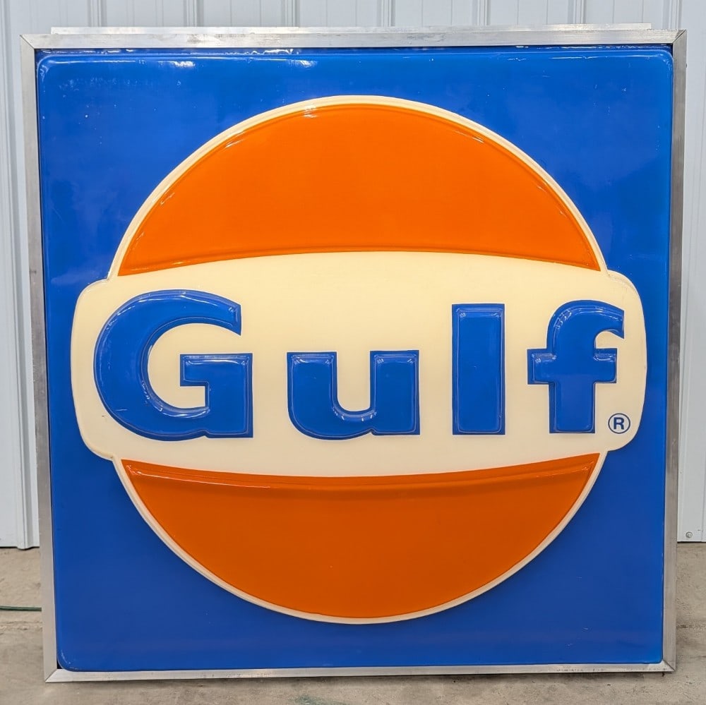 4ft Vintage Gulf Gas Station Embossed Lexan Lighted Sign (1 of 8)