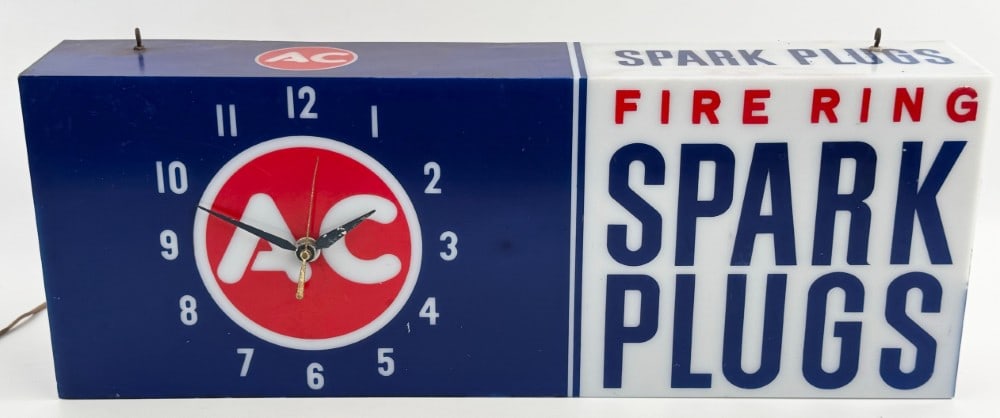 Vintage AC Spark Plugs Lighted Advertising Clock (1 of 13)