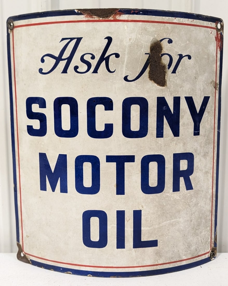 Vintage SSP SOCONY Motor Oil Curved Pump Plate: Vintage single sided porcelain SOCONY Motor Oil curved pump plate advertising sign. Has porcelain loss, discoloration, rust, and wear form use and age. It measures approximately 15in tall by 14in acro