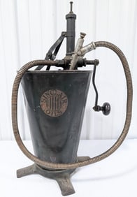 Early Sinclair Oils Service Station Lubester