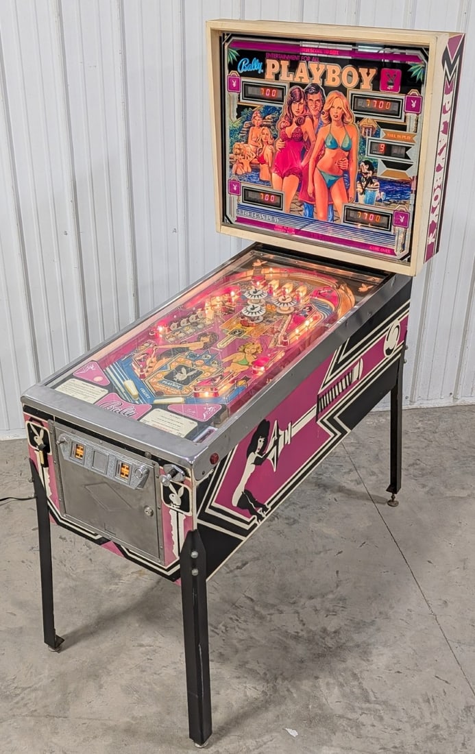 Vintage 1970s Bally Playboy Pinball Machine (1 of 20)
