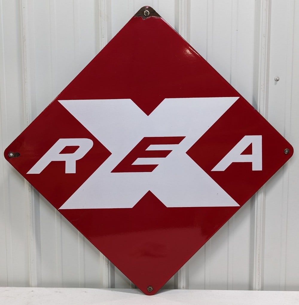 Vintage SSP Railway Express Agency REA Advertising Sign 33x33: Vintage single sided porcelain Railway Express Agency advertising sign. Appears to be in nice condition with some porcelain loss and wear from use and age. Displays very well with great gloss.