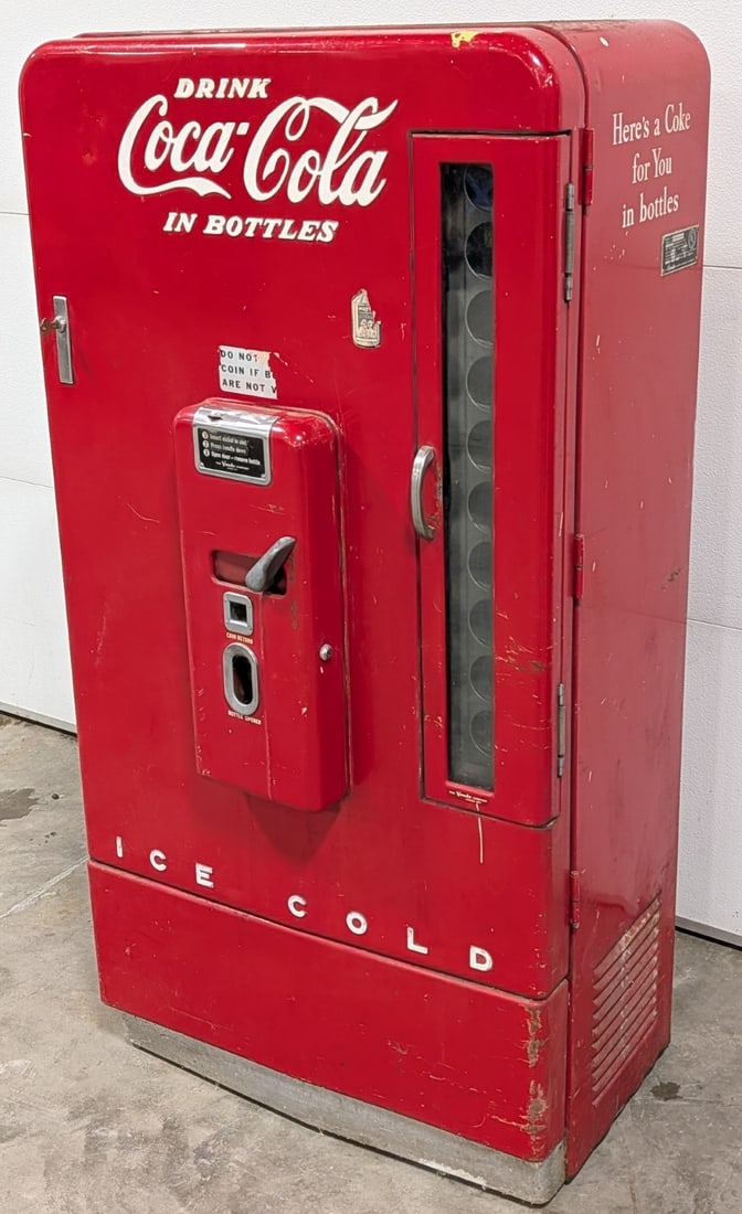 Vintage Coca-Cola Vendo Model H11O Soda Vending Machine (1 of 13)