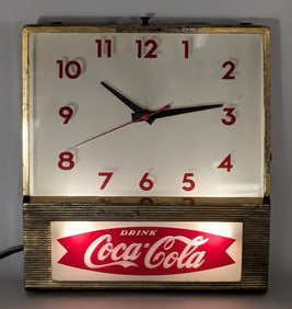 Vintage Coca-Cola Fishtail Lighted Advertising Clock