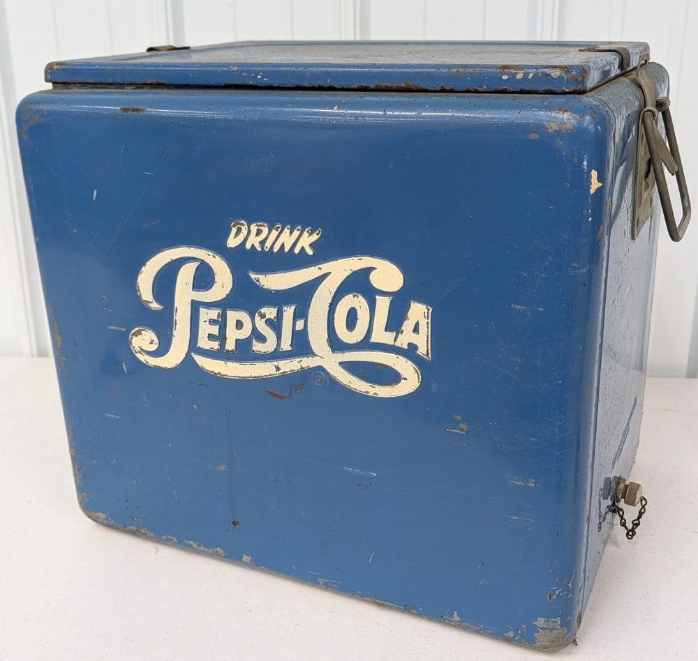 Vintage Pepsi-Cola Promotional Cooler By Progress Refrigerator Co: Vintage Pepsi-Cola Promotional metal cooler with embossed logo by Progress Refrigerator Company. Appears to be in overall fair original condition. With paint loss, rust, incorrect top, large dent on o