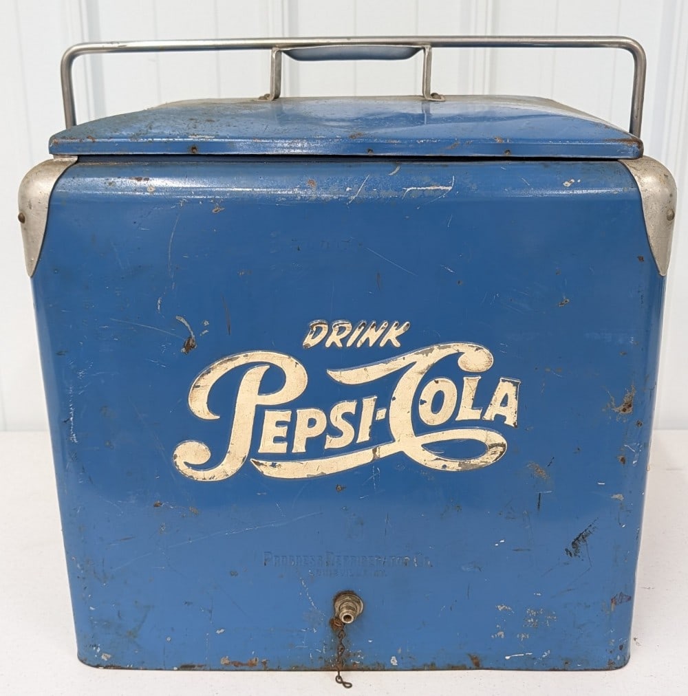 Vintage Progress Refrigerator Pepsi-Cola Promotional Cooler w/ Tray: Vintage Pepsi-Cola Promotional metal cooler with embossed logo by Progress Refrigerator Company. Appears to be in overall good original condition. With paint loss, rust, and other wear from use and ag