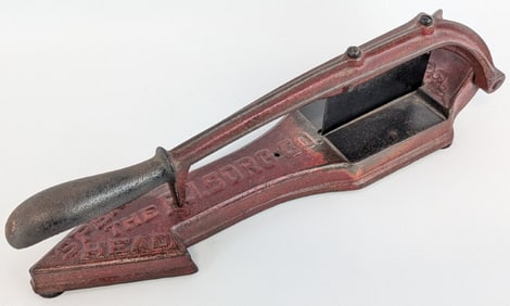 Early PJ Sorg Spear Head Cast Iron Tobacco Cutter / Arrow