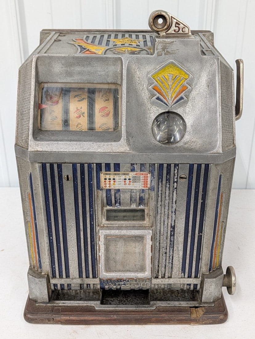 Jennings 5 Cent Dutchess 3-Reel Slot Machine (1 of 13)