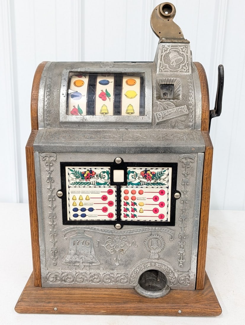Mills 5 Cent Spearmint Liberty Bell 3-Reel Slot Machine (1 of 9)