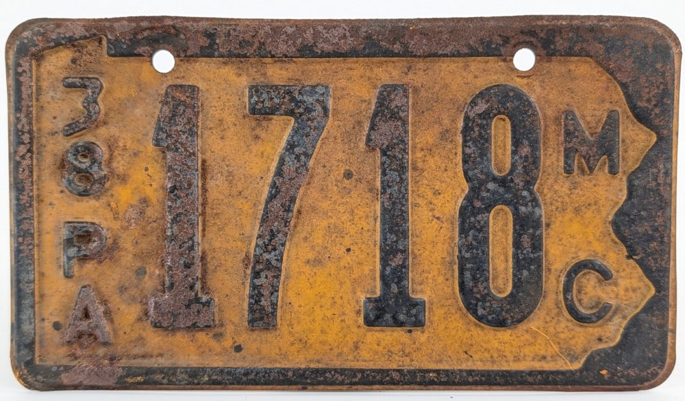 Original 1938 Pennsylvania Motorcycle License Plate (1 of 4)