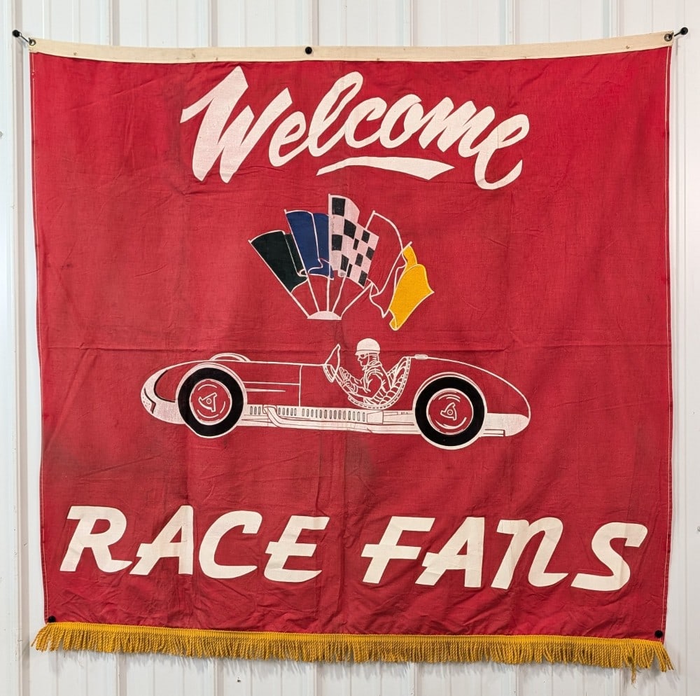 Nearly 5ft 1950s-60s Indianapolis Speedway Welcome Banner / Indy 500 Racing (1 of 14)