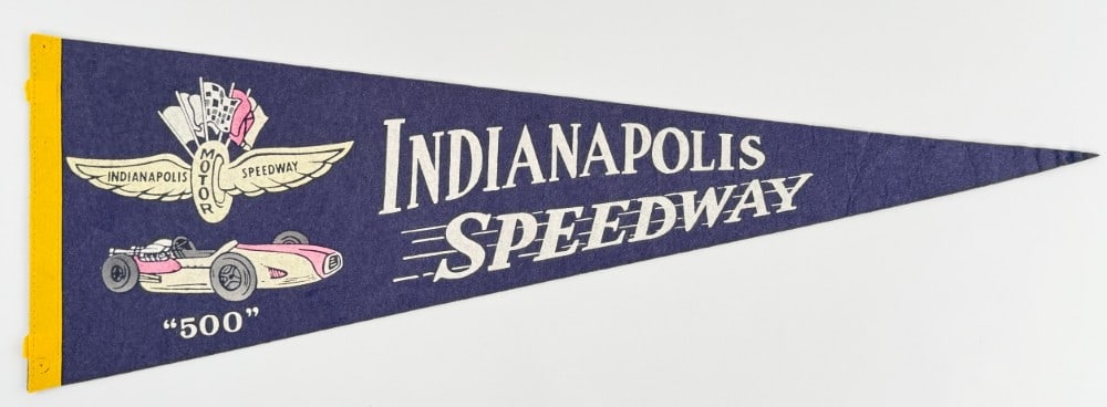 Vintage Indianapolis 500 Speedway Felt Race Pennant (1 of 5)