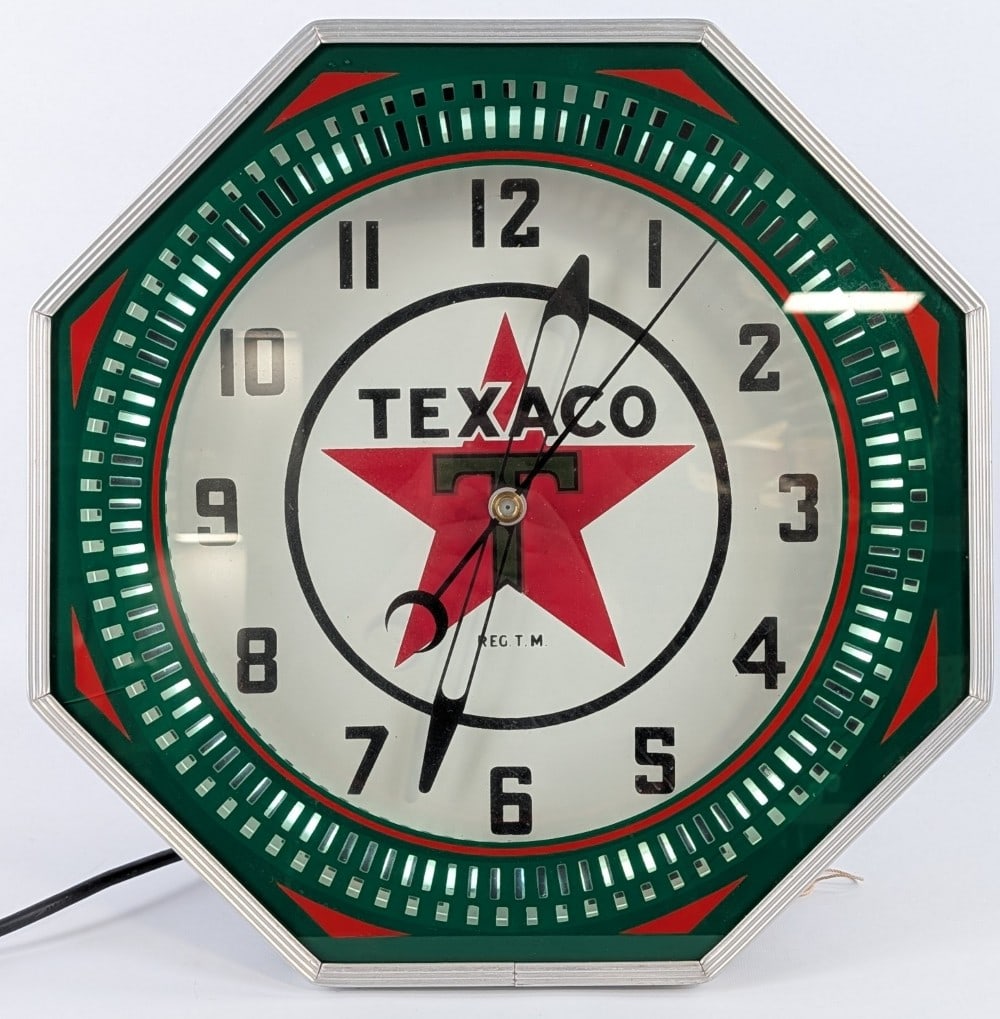Custom Texaco Service Station Neon Spinner Clock (1 of 10)