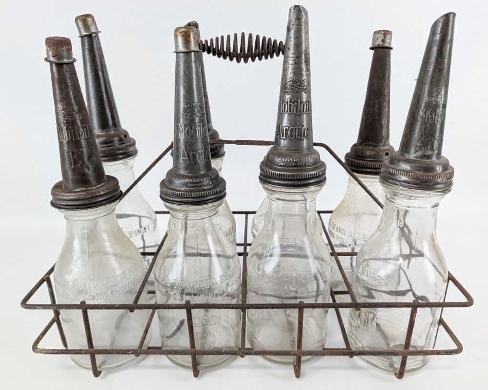 (8) Glass Quart Oil Bottles w/ Gargoyle Mobiloil Embossed Spouts & Carrier (1 of 11)