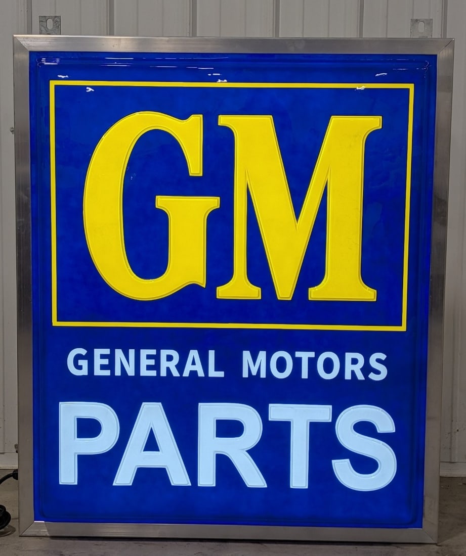Large Custom General Motors Parts GM Embossed Lighted Sign (1 of 7)