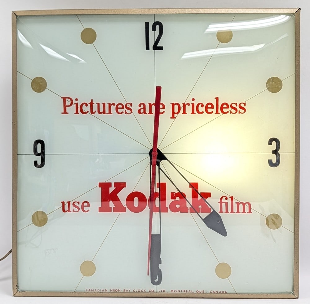 Vintage Kodak Film Lighted Advertising Clock / Canadian Neon Ray Clock Co. (1 of 10)