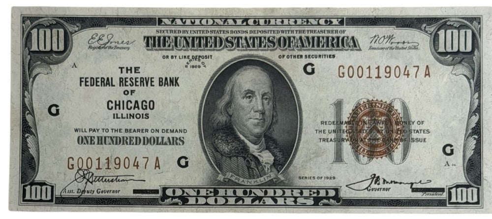 Series Of 1929 United States $100 FRB Of Chicago Illinois National Currency Note: Series Of 1929 United States $100 The Federal Reserve Bank Of Chicago Illinois National Currency Note. The note is in nice circulated condition, serial number G00119047A.