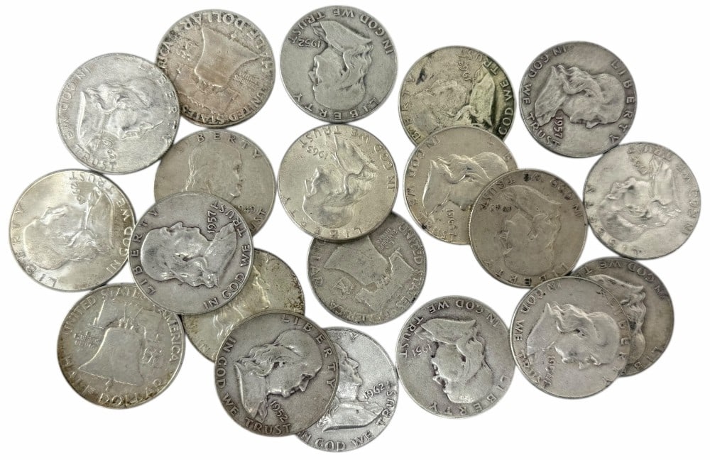 $10 Face Value Of Mixed Date 90% Silver Franklin Half Dollars: $10 Face Value of Mixed Date 90% Silver Franklin Half Dollars. Twenty coins with mixed conditions, dates, and mint marks.