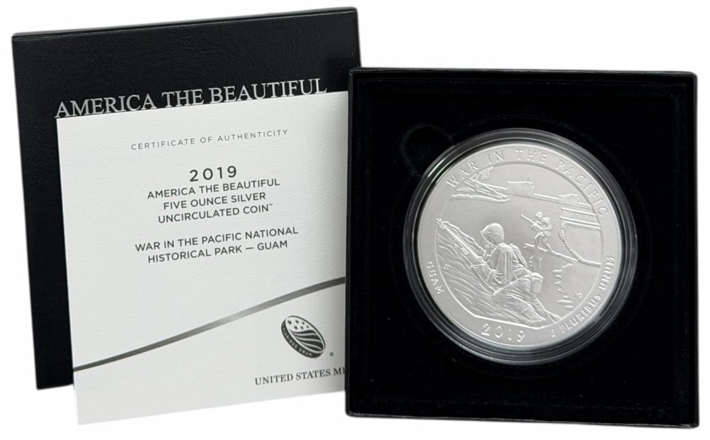2019 America The Beautiful "War In The Pacific" 5 Ounce Uncirculated Silver Coin: 2019 America The Beautiful "War In The Pacific National Historic Park" 5 Ounce Uncirculated Silver Coin. The coin comes in the original Mint packaging with the COA. The coin design is a Washington qua