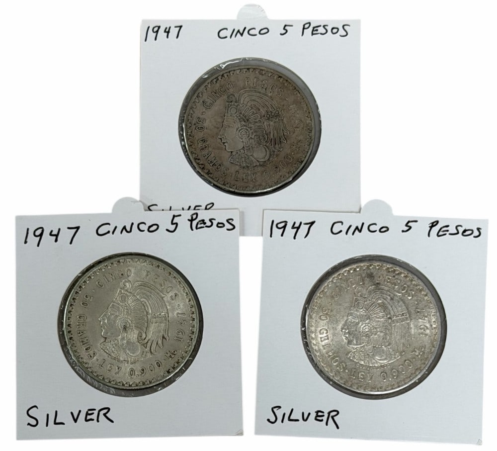 (3) 1947 Estados Unidos Mexico Five Peso 90% Silver Coins: (3) 1947 Estados Unidos Mexico Five Peso Silver Coins. The coins are in average to above average circulated condition. Each coin contains .8681 troy ounce of pure silver, total silver weight 2.6043 tr
