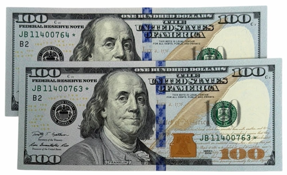 (2) Series 2009 $100 Uncirculated Consecutive Number Federal Reserve Star Notes (1 of 4)