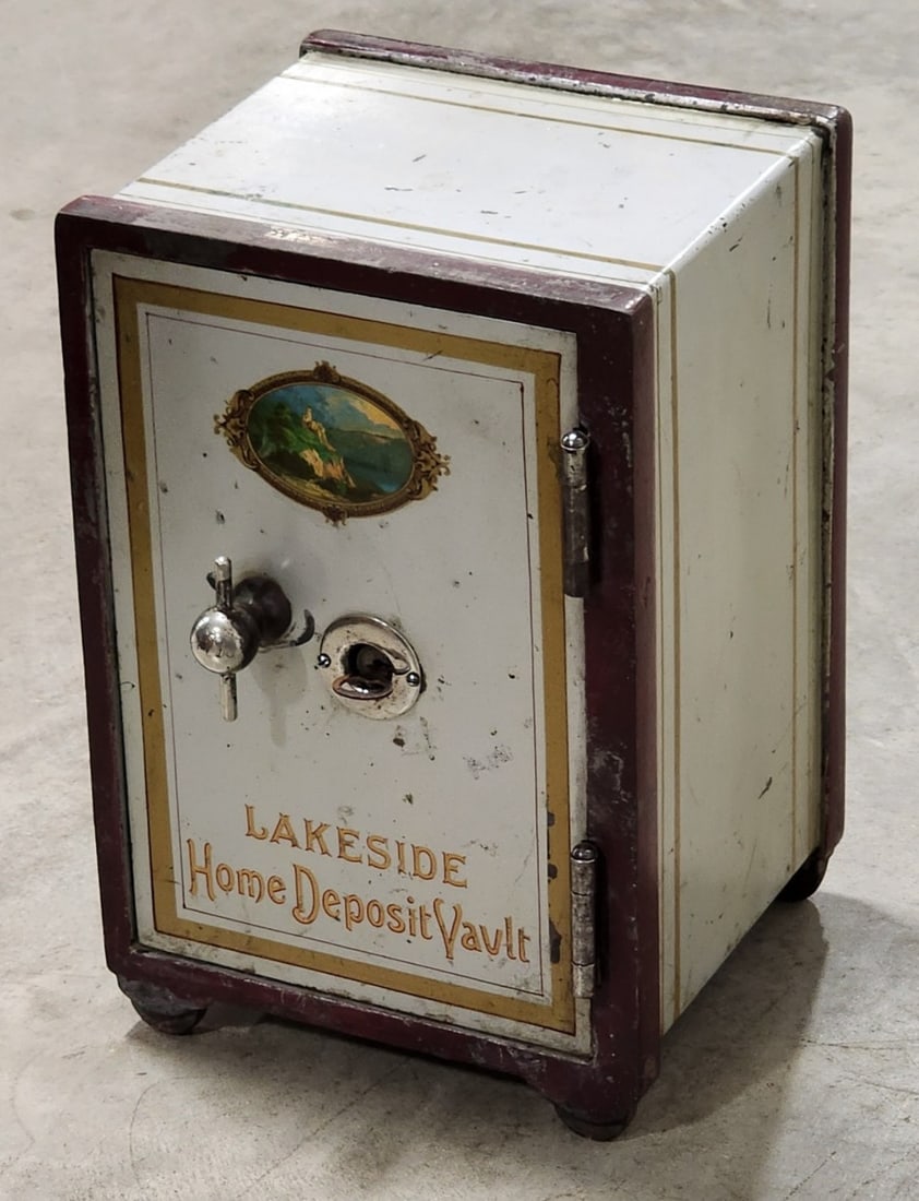Lakeside Home Deposit Vault Cast Iron Floor Safe (1 of 8)