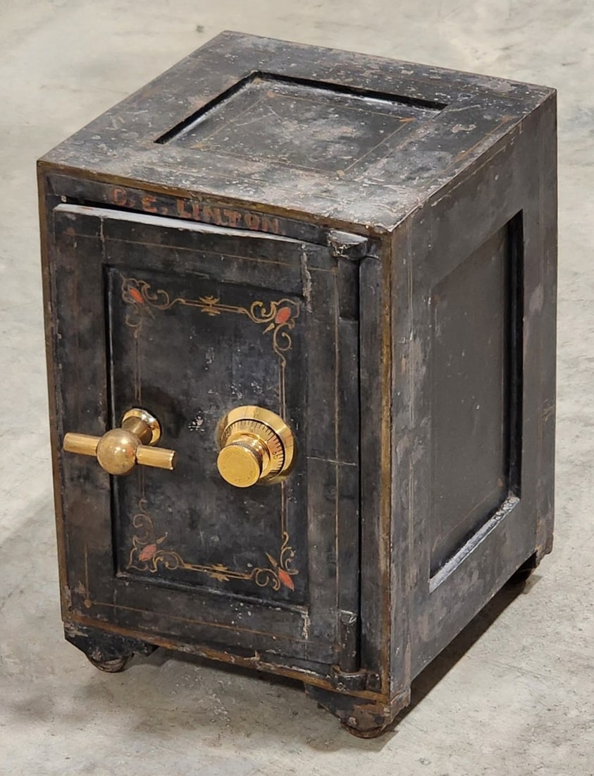 Cast Iron Floor Safe With Decorative Hand Painted Design (1 of 8)
