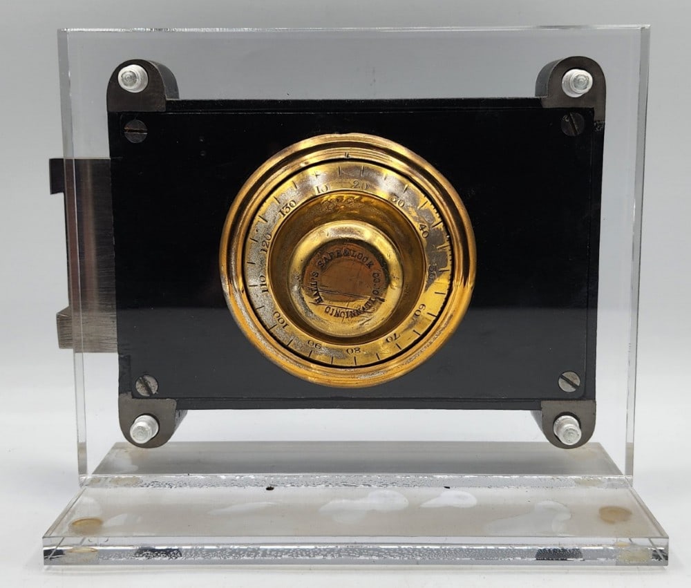 Hall's Safe & Lock Co Safe Lock Mechanism Acrylic Display (1 of 5)