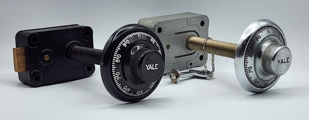 2 Yale Combination Safe Dial Lock Mechanisms: Yale is a company from Stamford, Connecticut. Dials are marked 0-99. The mechanisms are encased in cast metal. Locks use single bolt locking point systems. Light wear on locks due to handling. 1 mecha
