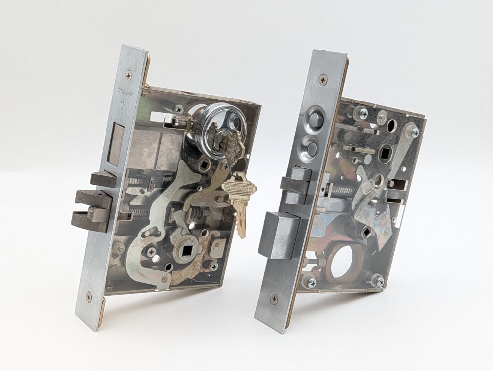 Schlage & Falcon Door Knob & Deadbolt Mechanism Cut Away Salesman Sample: Displays are in overall nice condition. Overall measures 8in long.