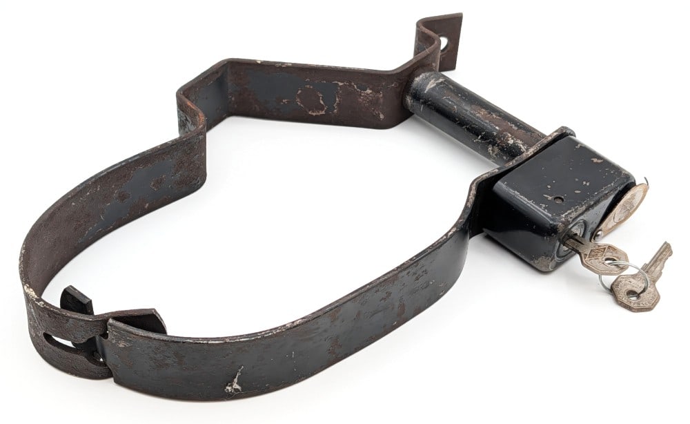 Early Chevrolet Tire Lock (1 of 4)