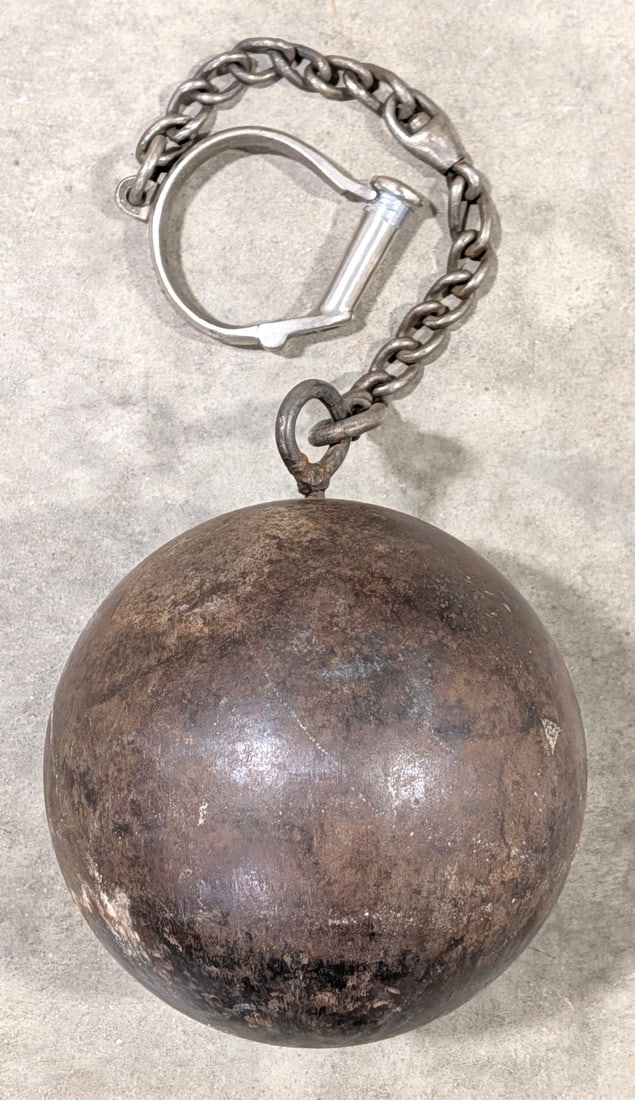 Early Ball & Chain With Ankle Lock (1 of 6)