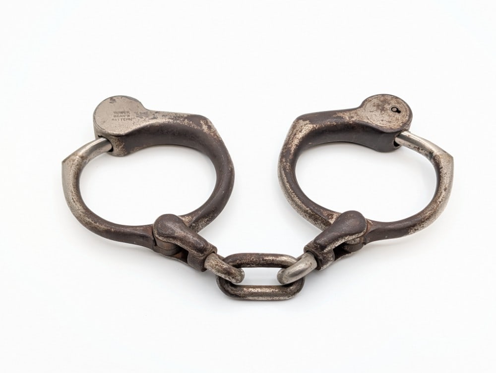 Tower Bean's Pattern Handcuffs - 2