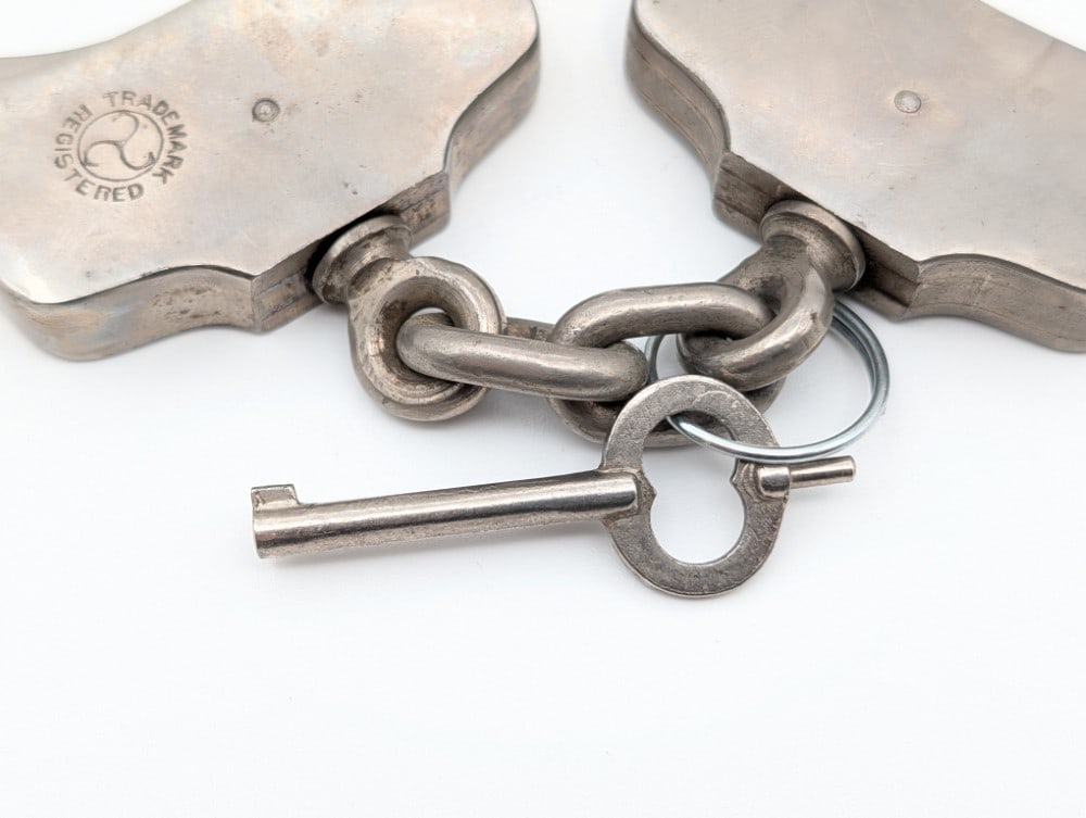 The Peerless Handcuff Co. Double Lock Handcuffs - 5