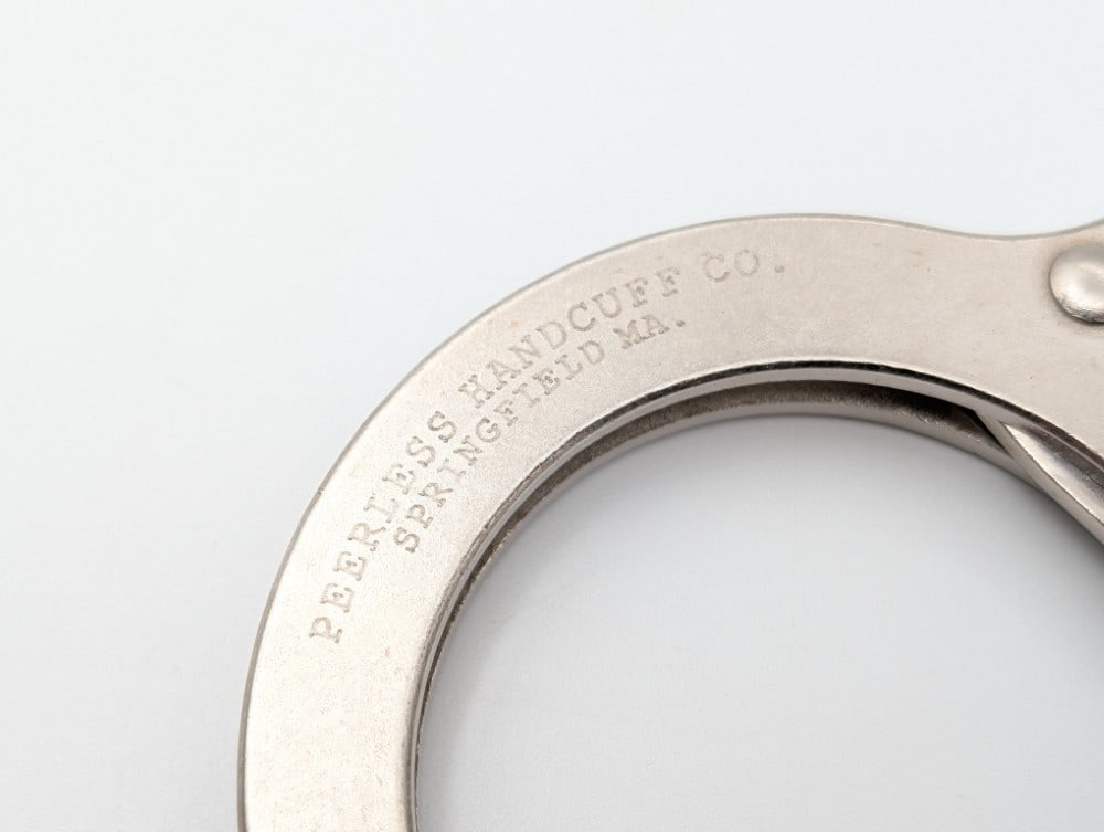 The Peerless Handcuff Co. Cutaway / Sample - 2