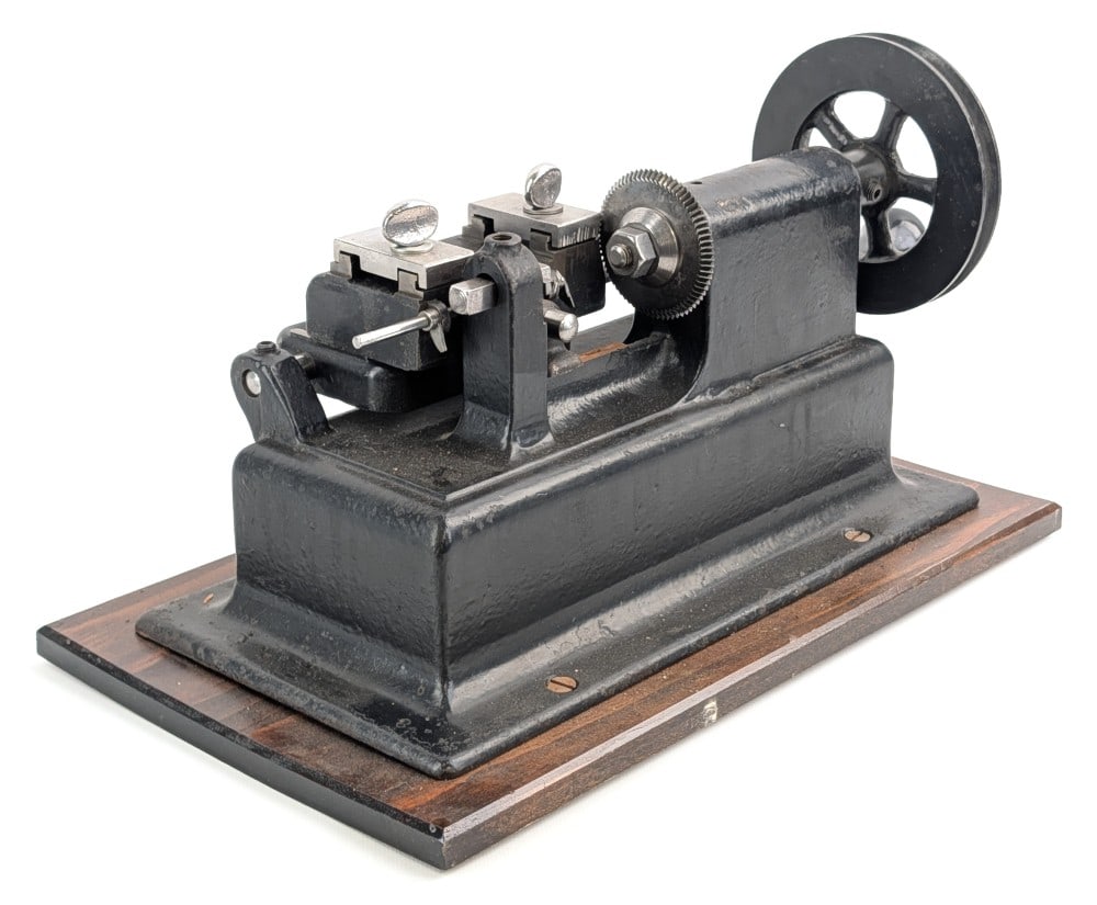 Antique Independent Lock Co. ILCO Manual Key Cutter (1 of 7)