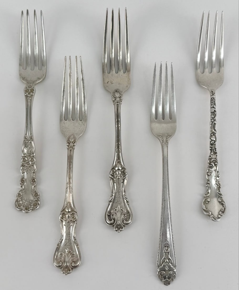 Lot Of Five Mixed Pattern Sterling Silver Dinner Forks (1 of 9)