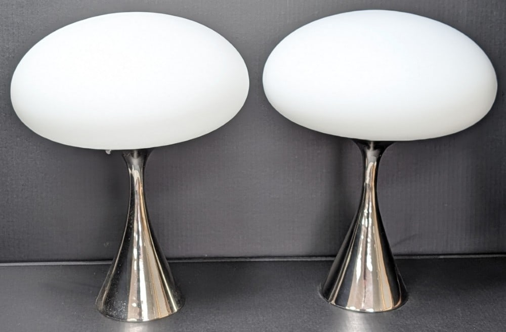 Pair Of MCM Laurel Mushroom Lamps By Bill Curry (1 of 3)