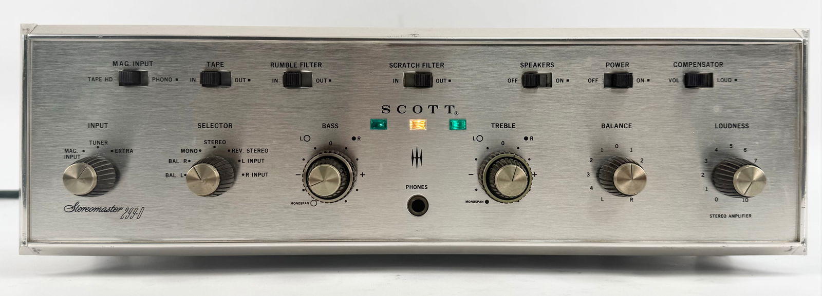 Scott Stereomaster 299-D 2-Channel Tube Amplifier: Scott Stereomaster 299-D 2-Channel Tube Amplifier. 40 Watts x 2 Channels. Manufactured from 1962-1966. The unit powers-up and shows some average use wear. Measures approximately 4-3/4" tall x 15" acro