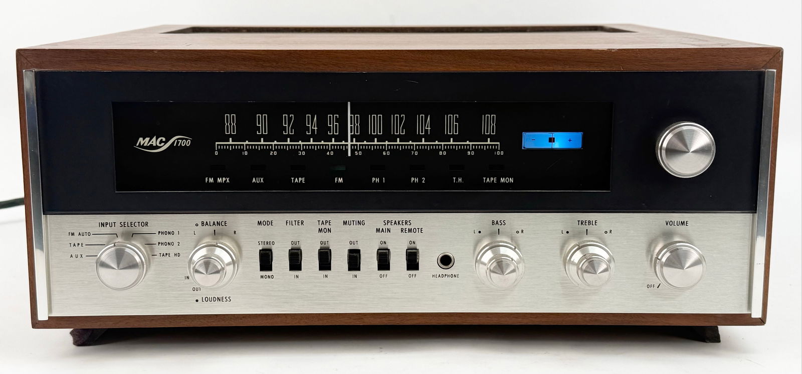 McIntosh MAC 1700 Stereo Receiver (1 of 7)